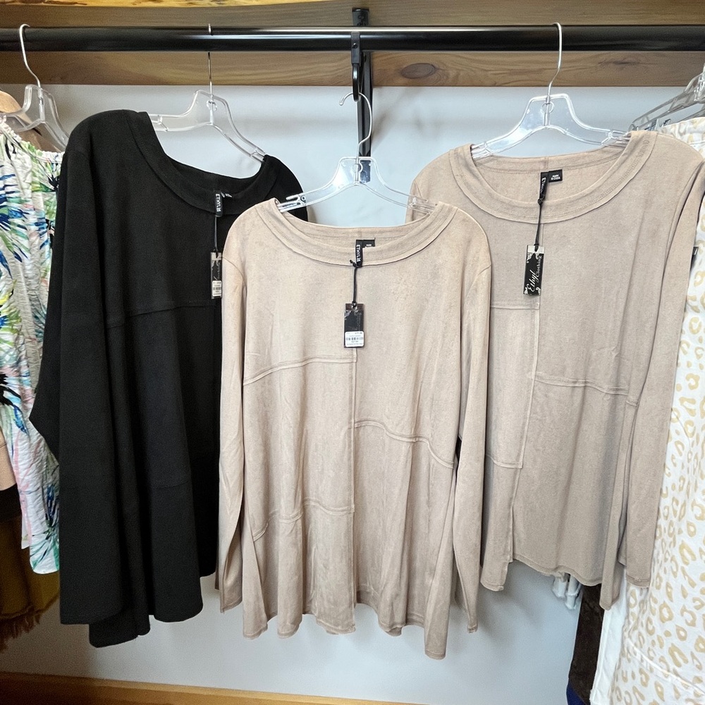Ethyl Lightweight Scoop-Neck Faux SuedeTunic in Black and Beige